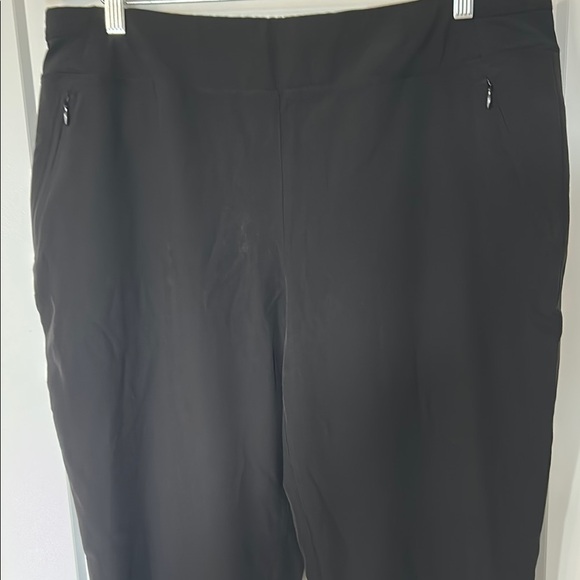 Classic Black Straight Leg Women's Pants - Picture 2 of 13